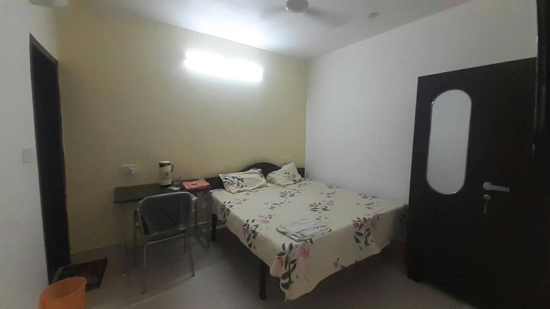 Non-AC Double Room at Thakur Guest House Hoshiarpur